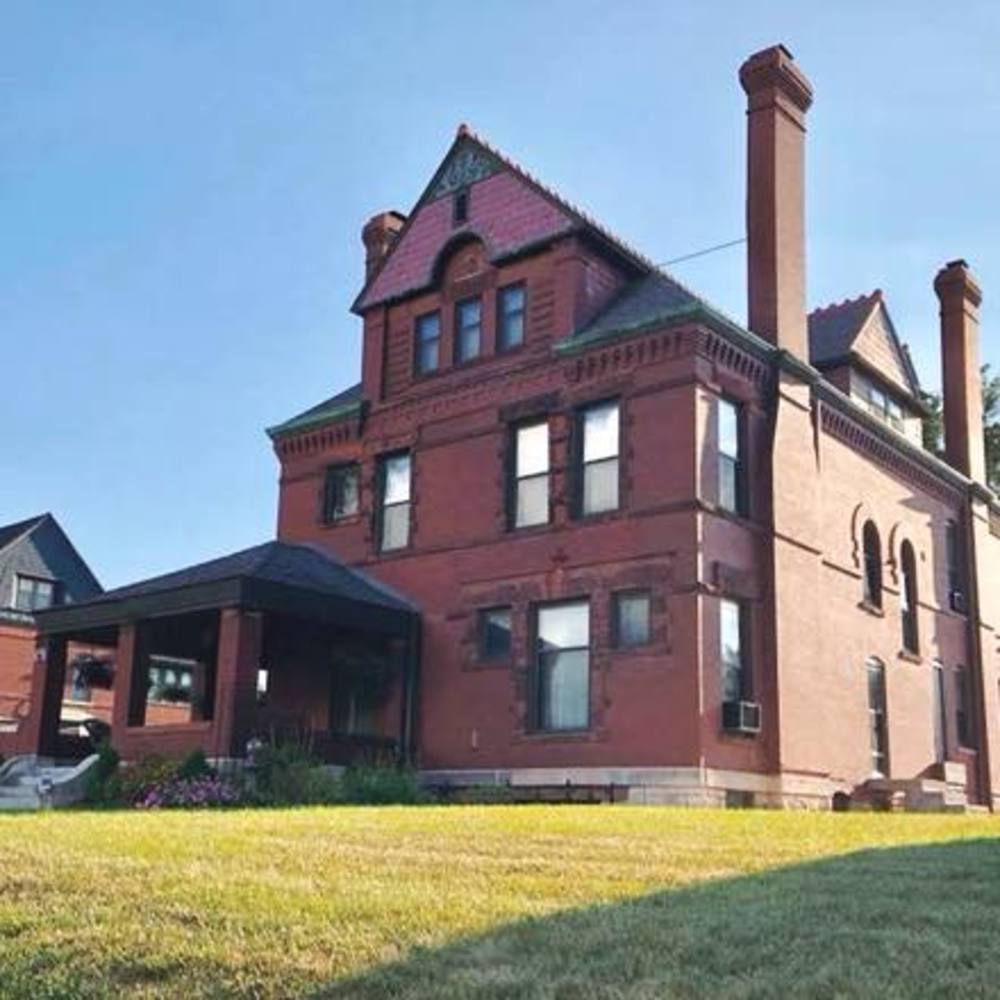 Meet your Posher, James